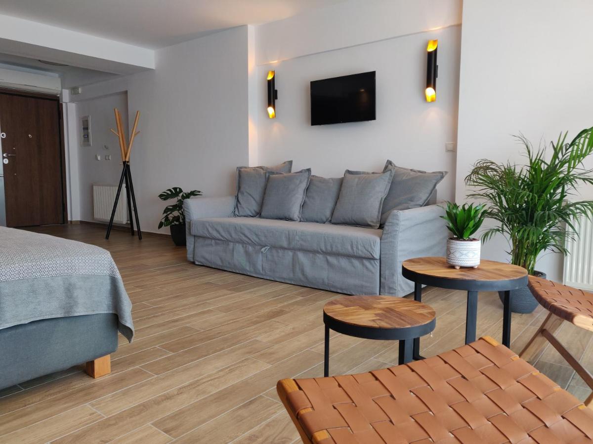 אתונה Sunny New Lovely Apartment 60 Meters From The Metro מראה חיצוני תמונה